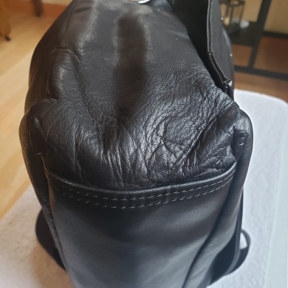 💕Kenneth Cole Reaction Busi-mess Essentials Unisex Leather Laptop/Messenger Bag - Picture 15 of 16